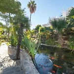New Apartment With Sea View, Big Terrace & Pools