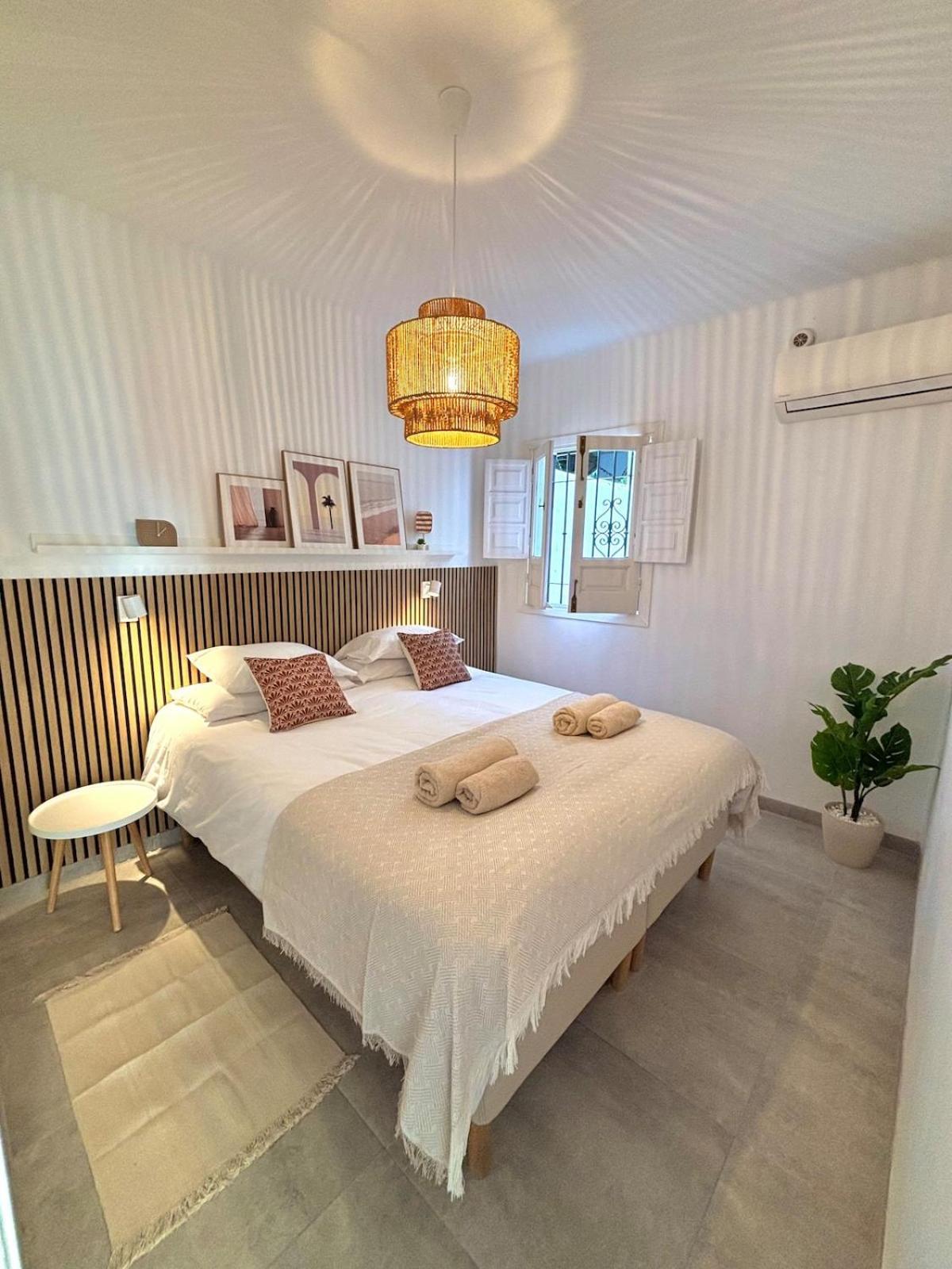 New With Sea View, Big Terrace & Pools * Nerja